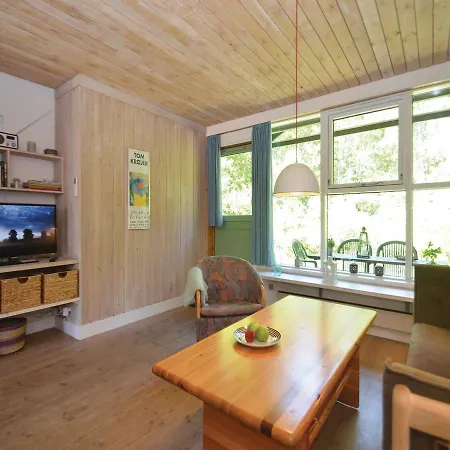 Дом отдыха Two-bedroom Holiday In Vaggerlose *
